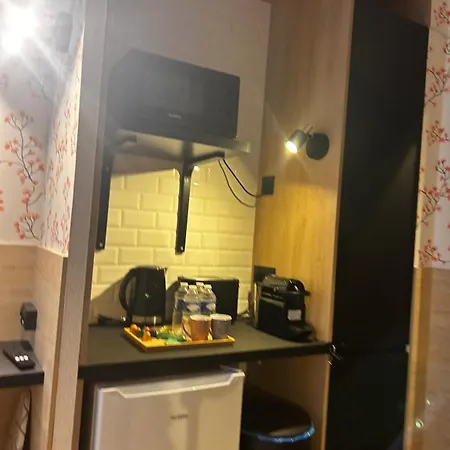 Parenthese Florale Gare Rer A Apartament *