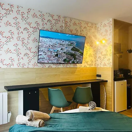Apartament Parenthese Florale Gare Rer A *