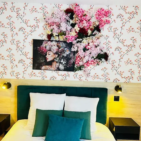 Parenthese Florale Gare Rer A Bussy-Saint-Georges